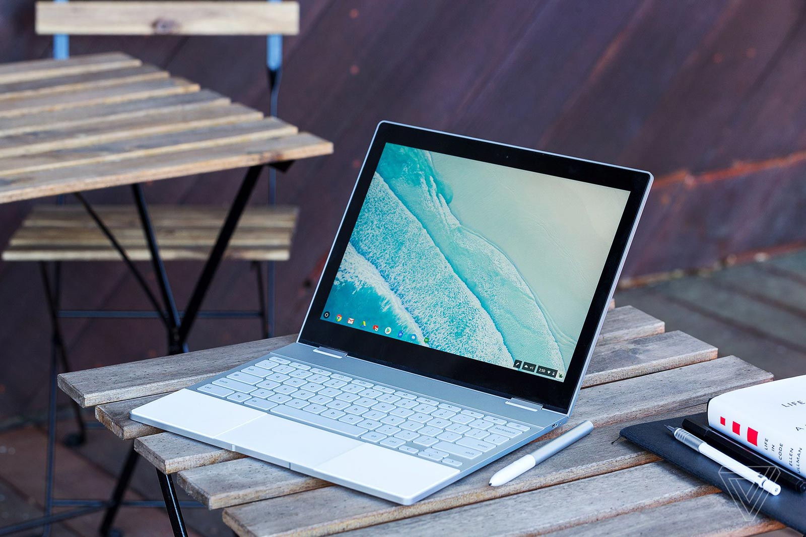 thông tin về Pixelbook 2