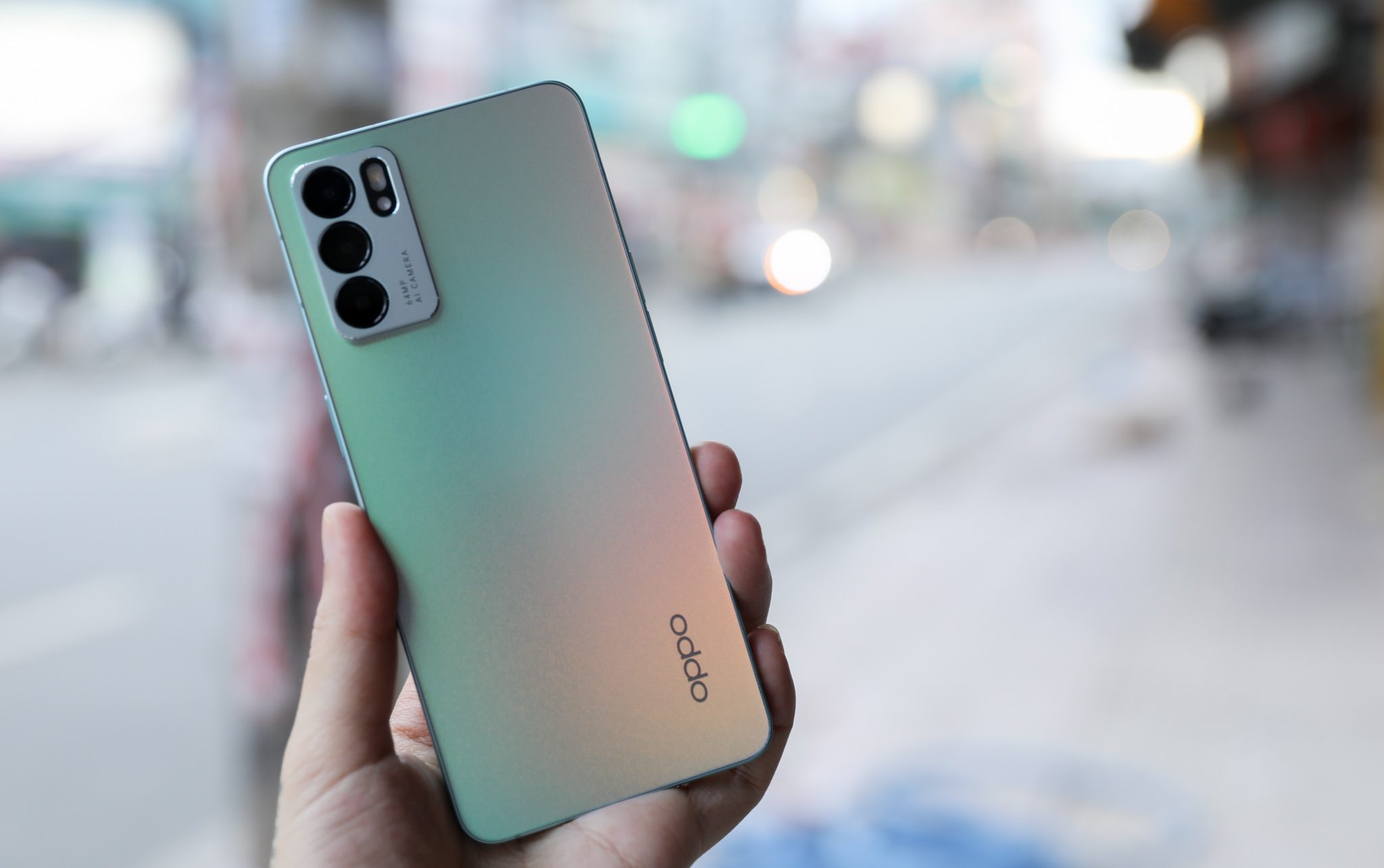 OPPO Reno6 5G camera với 3 cảm biến